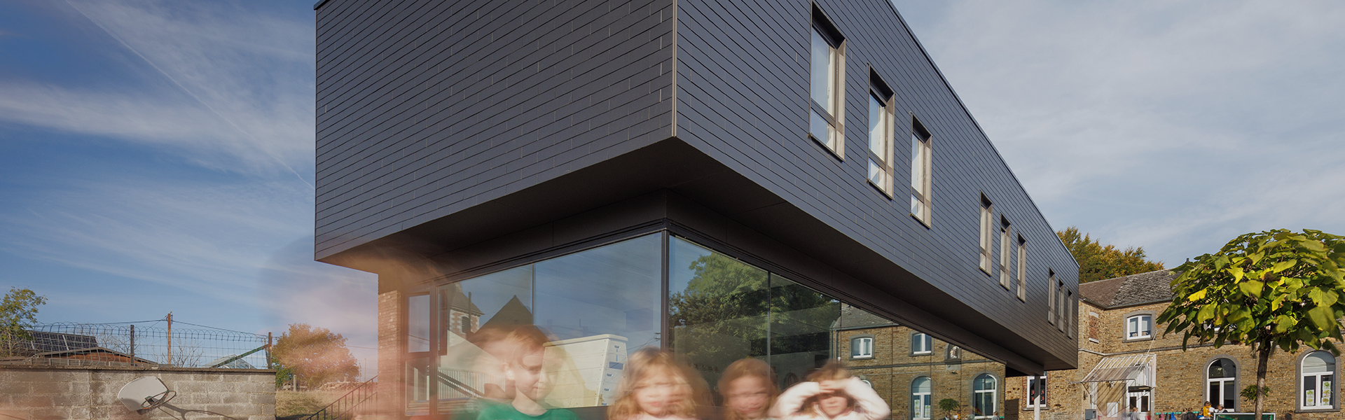 Toitures et façades durables et créatives pour les écoles