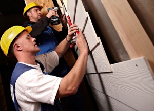 What are the advantages of working with an accredited installer?